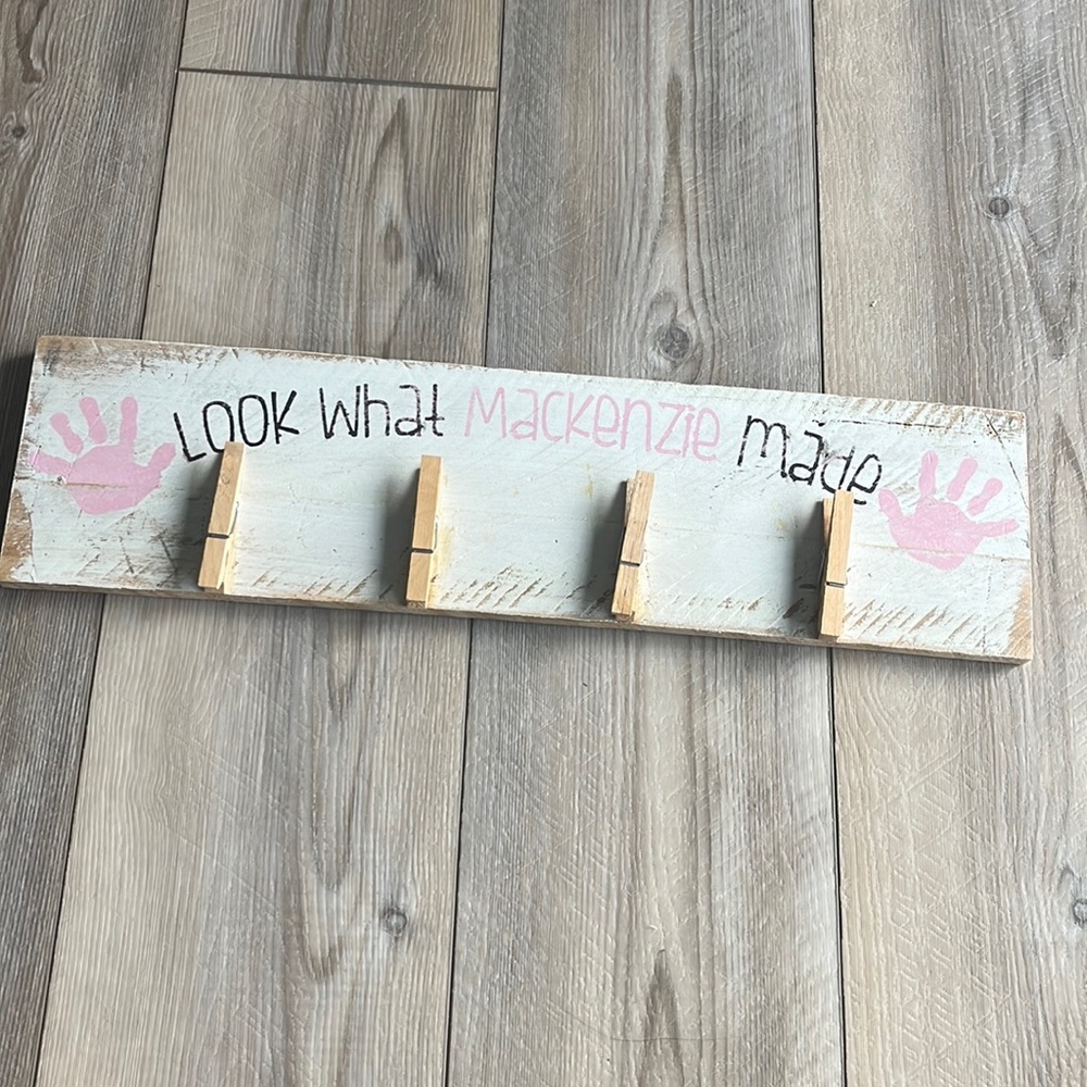 Look what ‘Mackenzie’ made handmade sign